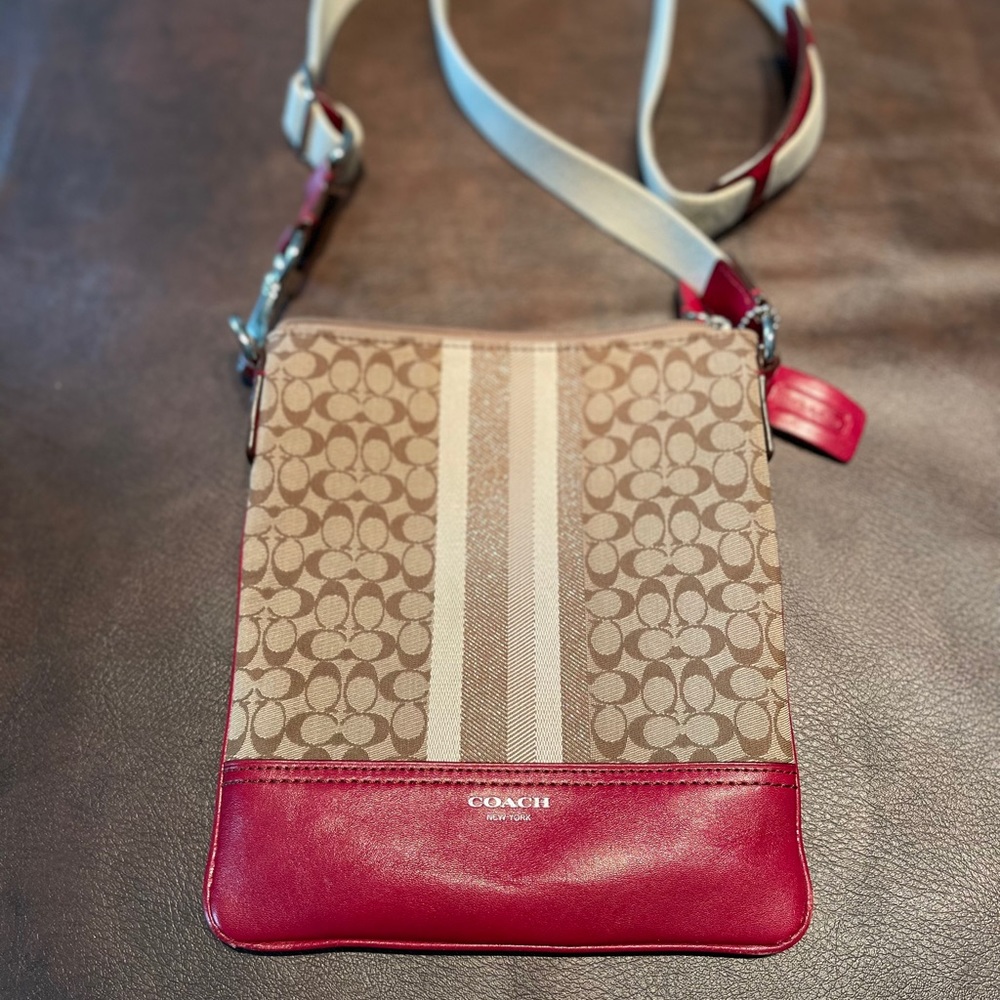 Coach cross body purse.
